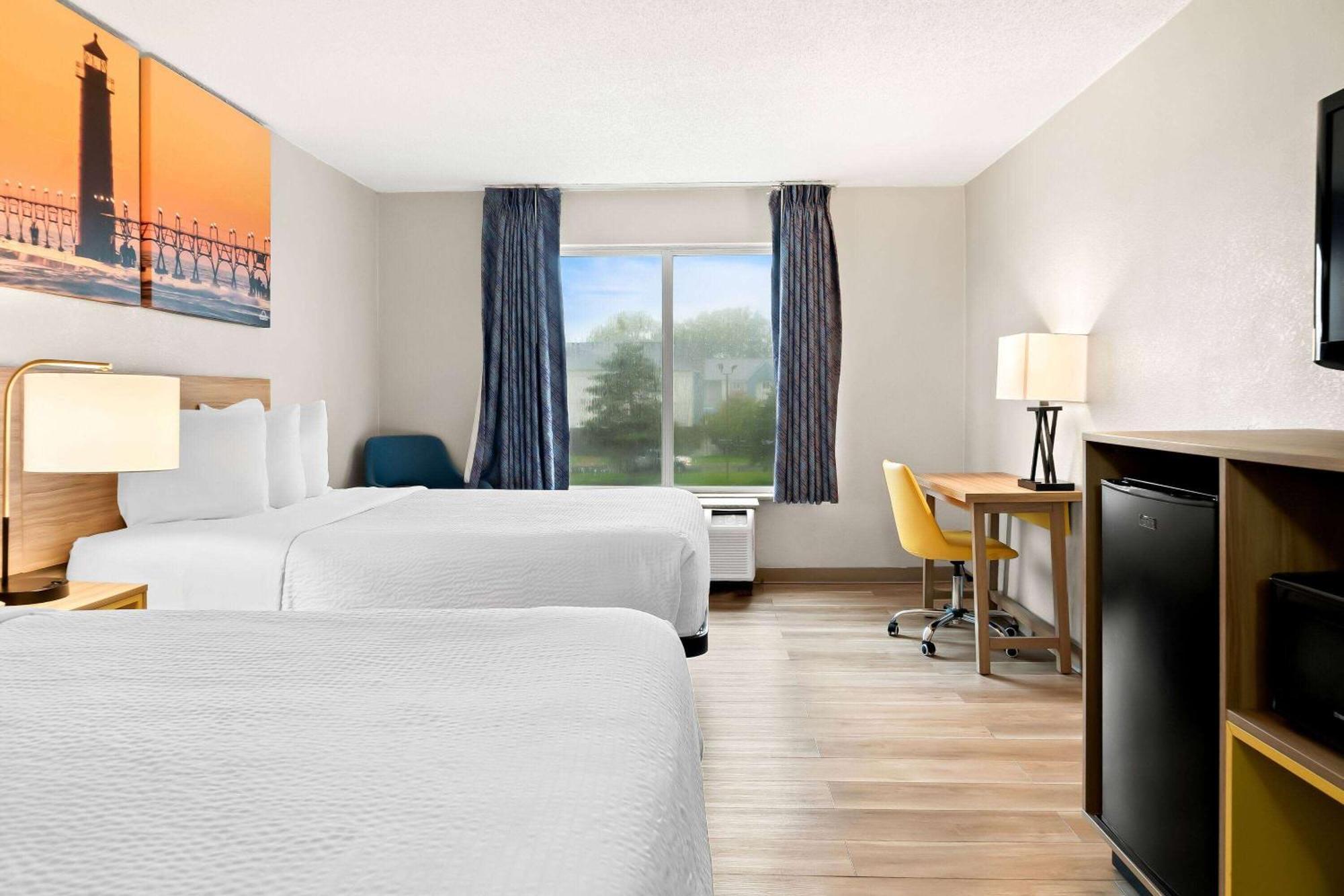 Days Inn & Suites By Wyndham Warren Esterno foto
